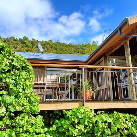 Riverstone Retreat Karamea Zimmer foto