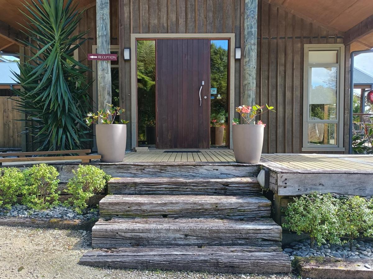 Riverstone Retreat Karamea Exterior foto